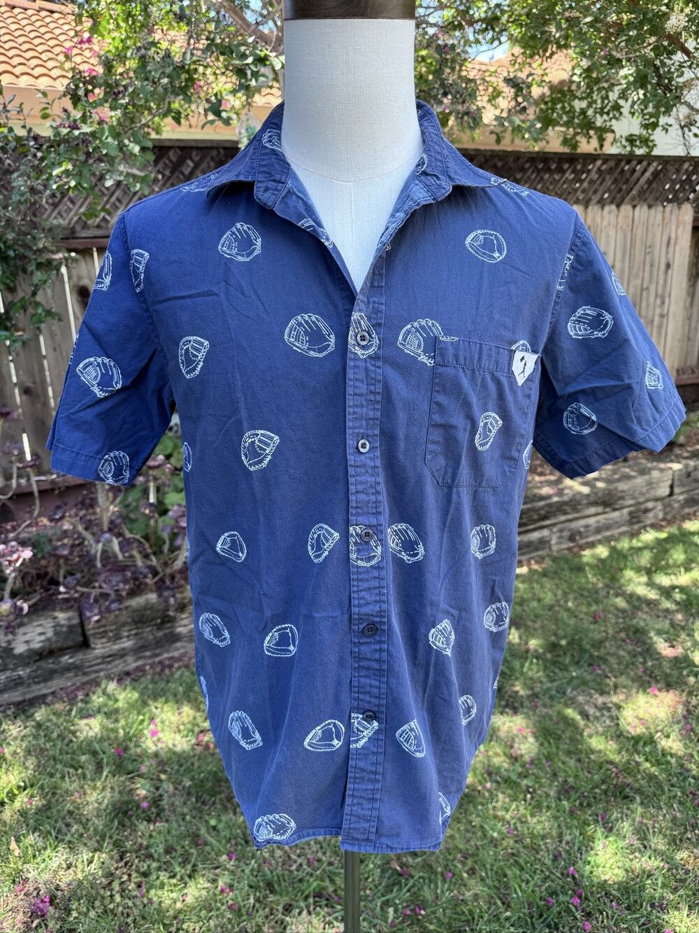 Baseballism Short Sleeve Button Up Shirt Men's Small Navy Baseball Glove